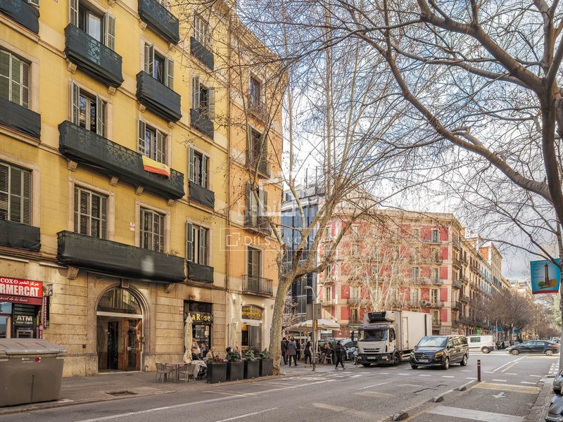 Foto 3415785d-f722-435b-87fe-6fc9b9574171. Pis amb calefacció a Dreta de l´Eixample Barcelona