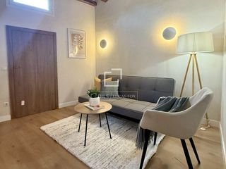 Pis a Cortes-Huertas. Estupendo piso de 2 dormitorios y 2 baños con ascensor en venta