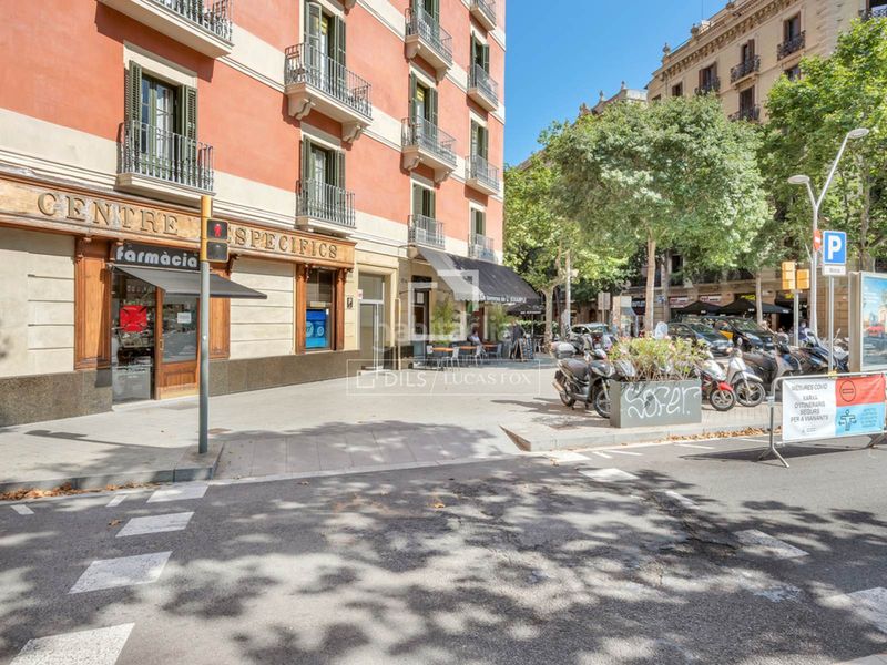 Foto ac777dd0-624d-4d58-acb9-673fd3632a8d. Àtic amb calefacció a Dreta de l´Eixample Barcelona