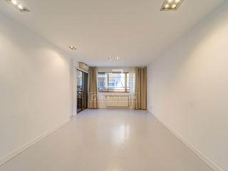 Alquiler Piso en Exposició. Exclusivo piso de 3 dormitorios en alquiler con terraza y garaje