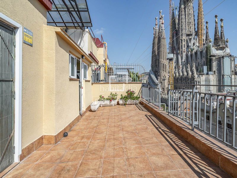 Foto 6cc20579-a78b-4ff0-aeb2-a5c733fe7111. Àtic a Sagrada Família Barcelona