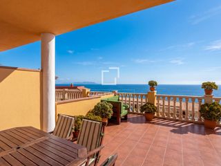 Chalet in Aiguafreda-Sa Tuna. Casa adosada entre sa riera y sa tuna, con vistas al mar, 3 dorm