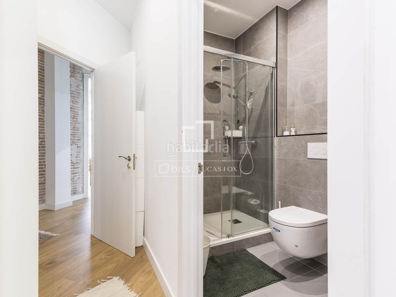 Foto f71d9080-e7a2-423b-91dd-7e4aeabbf58e. Pis amb calefacció a Dreta de l´Eixample Barcelona
