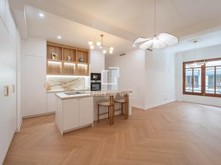 Pis a Sant Francesc. Espectacular piso con reforma integral a estrenar en venta en el