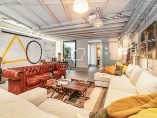 Pis a Vila de Gràcia. Piso en excelentes condiciones con un dormitorio y terraza de 20
