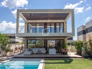 Rent Country house in Los Satélites-Roza Martín. Chalet individual en los satelites majadahonda, madrid