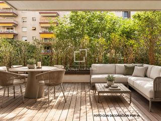Flat in Plan Sur-Amistad. Piso en excelentes condiciones con tres dormitorios y terraza ap