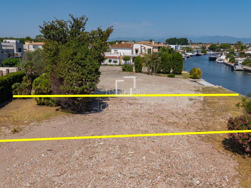 Foto 5ac7ea32-6670-4772-852e-7d5373648c96. Finca rústica a Requesens Empuriabrava