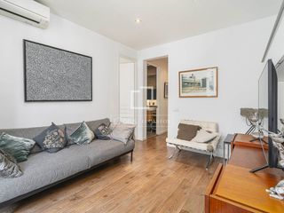 Pis a Fort Pienc. Excelente piso luminoso de 2 habitaciones en eixample derecho