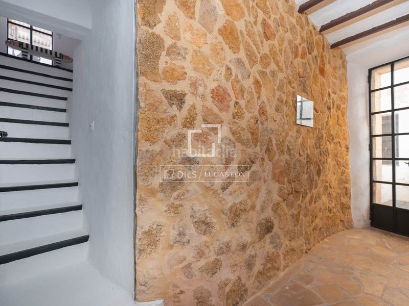 Foto 4efcff5d-f91d-4b15-9477-e30cdf466a82. Pis a Dalt Vila-La Marina Ibiza