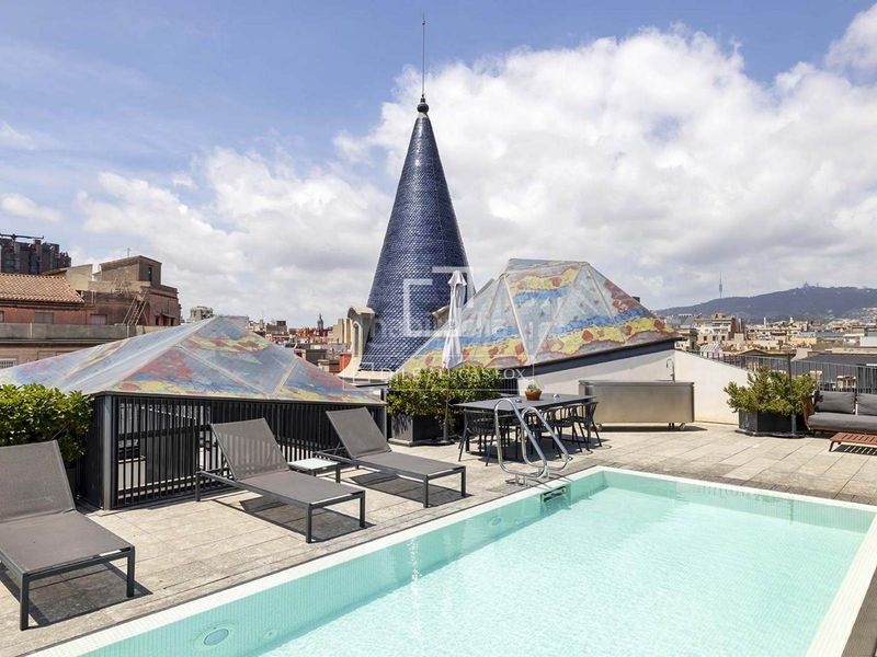 Foto a7016cec-24b7-4543-bb44-37c3c70b7388. Àtic amb calefacció piscina a Dreta de l´Eixample Barcelona