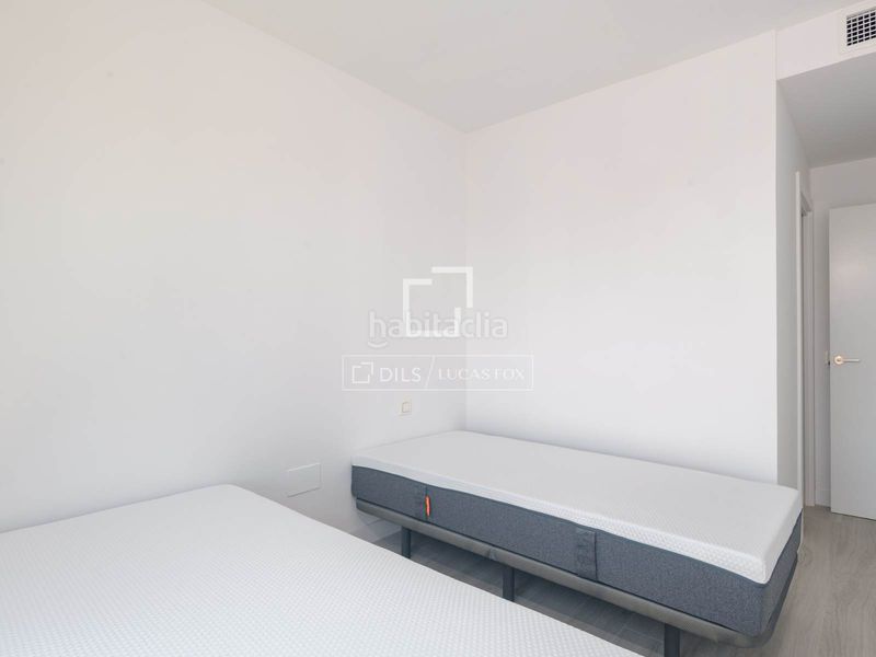 Foto 45e936f6-0f6f-46a1-8390-b76e52c0c401. Pis amb calefacció aparcament piscina a Martiricos - La Roca - La Rosaleda Málaga