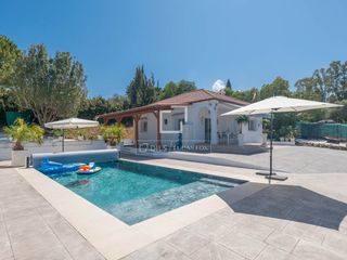 Country house in Casalpalma - Fahala. Villa de obra nueva, con 4 dormitorios y jardín de 1900 m en ven