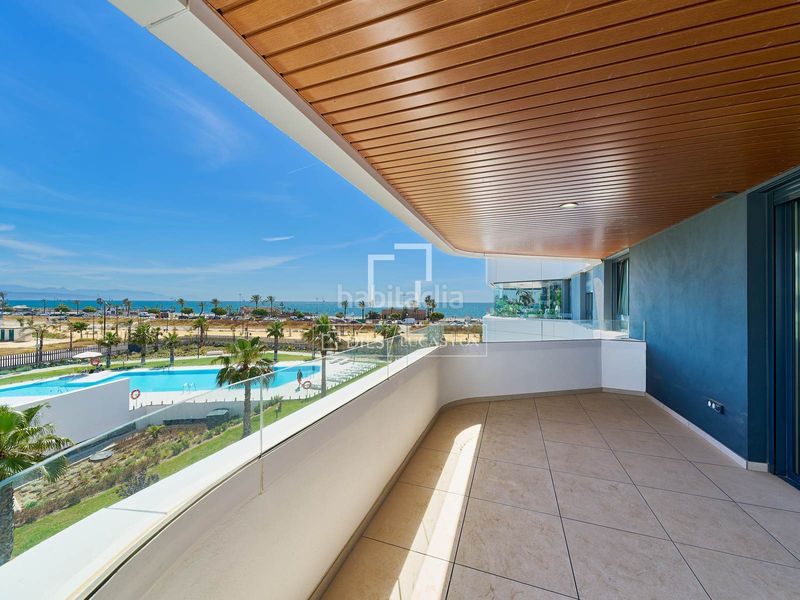 Foto 307a787d-9e4f-4a2c-aeac-60d2fa0715e6. Etagenwohnung mit parking pool in Los Álamos Torremolinos