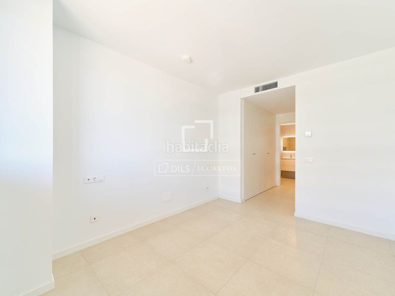 Foto db242fb3-d416-497b-a0cb-f62785d00202. Etagenwohnung mit parking pool in Los Álamos Torremolinos