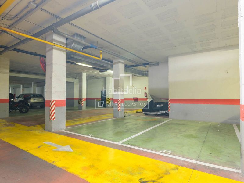 Foto 3d005892-a7a6-4a96-a732-81141c615b38. Àtic amb aparcament a Paseo Marítimo Oeste - Pacífico Málaga