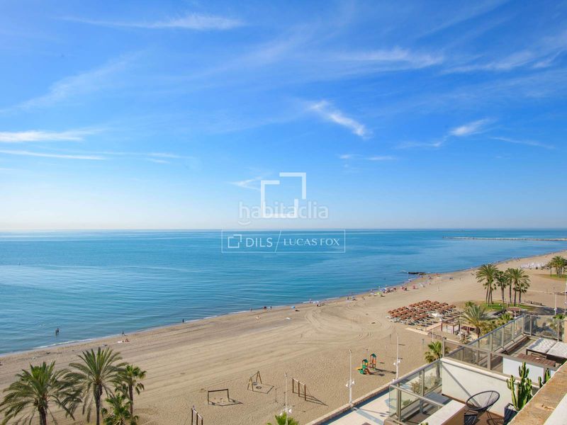 Foto b4cd00e6-0193-4640-a101-0ec1bc7736fe. Àtic amb aparcament a Paseo Marítimo Oeste - Pacífico Málaga