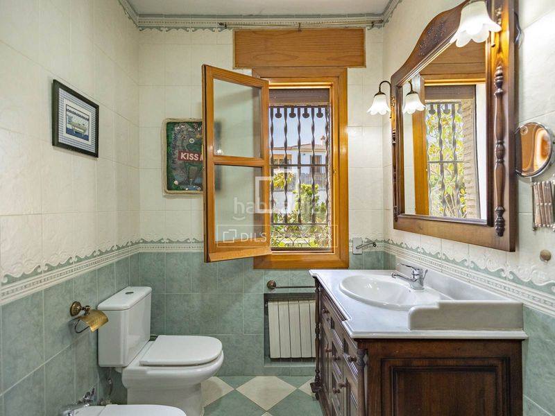 Foto 1a93b659-d1d1-491f-8602-2a806ba88ae5. Chalet exclusiva villa de estilo andaluz con vistas panorámicas a la ciudad de granada y sierra nevada en venta en ogijares en Ogíjares