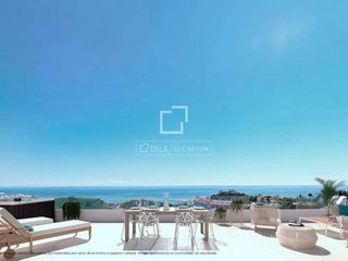 Penthouse in Playa de los Boliches. Ático de obra nueva de 3 dormitorios con 69m terraza en venta en