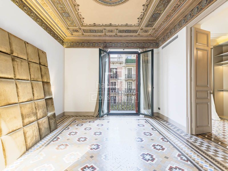Foto 00d25a4b-45d1-44ae-8521-5b4d89a17e8c. Pis amb calefacció a Dreta de l´Eixample Barcelona