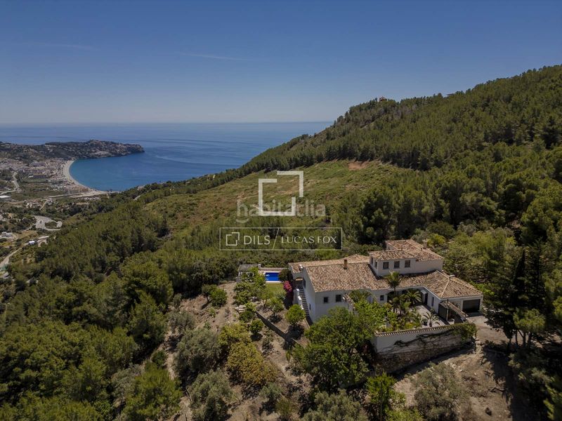Foto da2a0b2b-0ffe-40fc-9612-1aaa94805602. Xalet amb calefacció aparcament piscina a Los Cármenes - Cerro Gordo Almuñécar