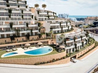 Chalet in Torremuelle. Villa de obra nueva con 4 dormitorios con jardín y terraza en la