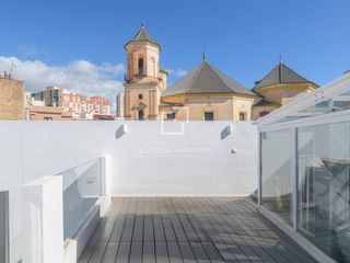 Chalet à La Goleta - San Felipe Neri. Casa independiente de 3 dormitorios con piscina en venta en el c
