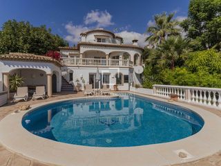 Chalet en Monte los Almendros - El Pargo - Costa Aguilera. Villa summer winds, una villa de estilo rústico con vistas impre