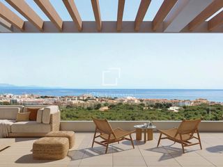 Piso en El Pinillo. Piso de obra nueva de 2 dormitorios con 14m terraza en venta en