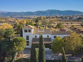 Chalet à Villa de Otura. La torrecilla, una magnífica casa de campo con vistas únicas en