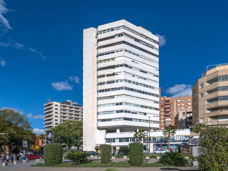 Foto 1ac134e9-b0af-4387-aa12-4fea892de17f. Pis amb aparcament piscina a Ensanche Centro - Puerto Málaga