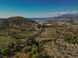Masía en Los Tablones - La Garnatilla. Cortijo san roque, una finca rural excepcional en venta en motri