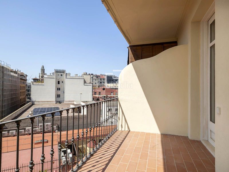 Foto eb0bd767-63d0-46ce-a2f3-381ae235c466. Pis amb calefacció a St. Pere - Sta. Caterina - El Born Barcelona