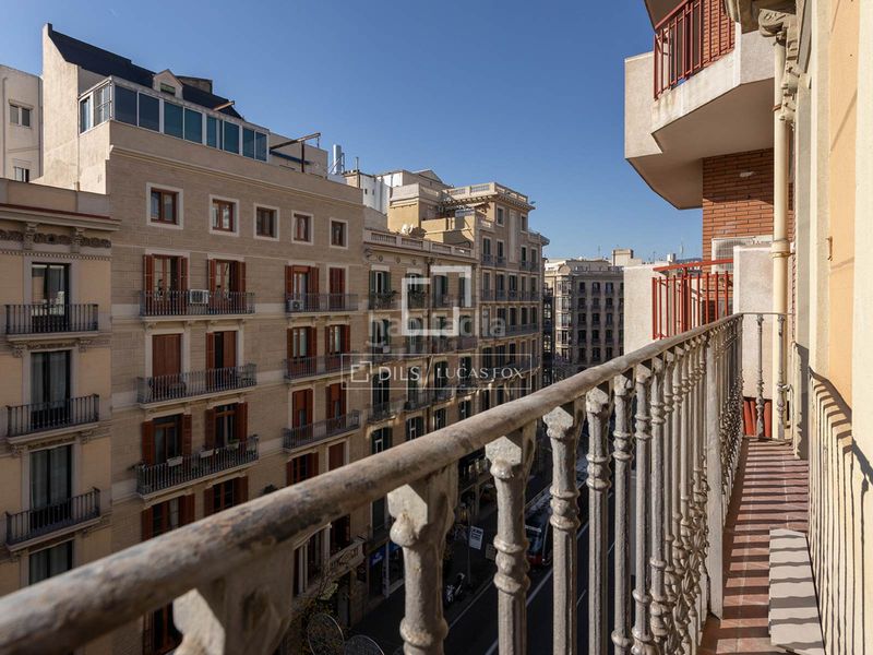 Foto 2bd8a56a-bec0-418f-80ef-1e0101f87f05. Pis amb calefacció a Dreta de l´Eixample Barcelona