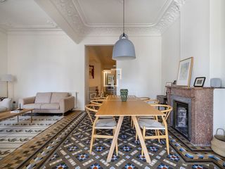 Rent Flat in Dreta de l´Eixample. Piso excelentes de 3 dormitorios en alquiler en eixample derecho