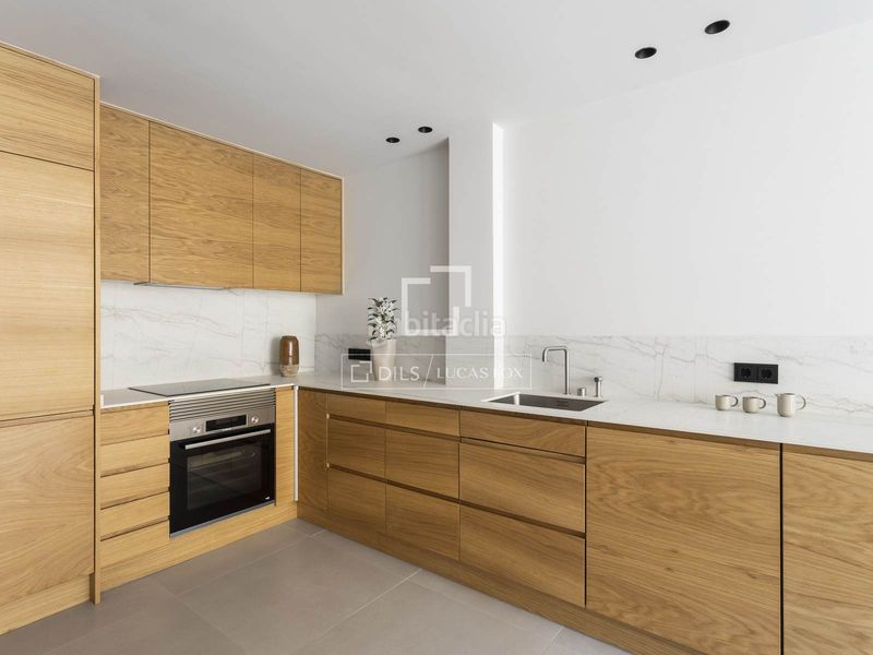 Foto bc1cb7d9-36f1-4bfe-b7ae-9473d6b1421a. Piso  excelentes de 2 dormitorios en venta en gótico, en Barcelona