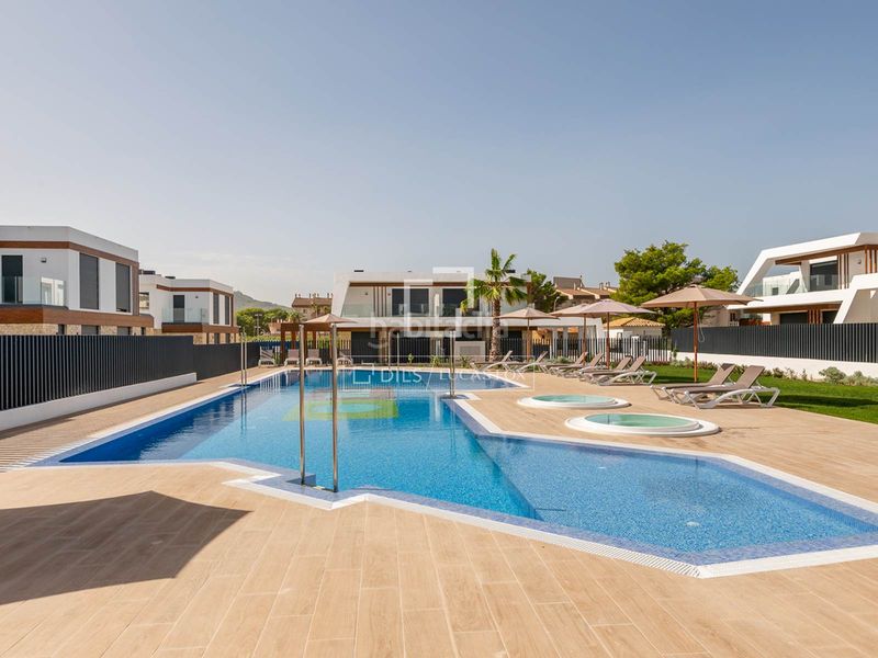 Foto abce0017-1269-489e-a71b-68cb81106bc5. Xalet amb calefacció aparcament piscina a Cala Ratjada Capdepera