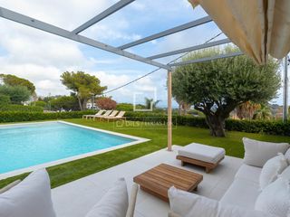 Chalet à Mas Ram. Casa en excelentes condiciones de 6 dormitorios en venta en bada
