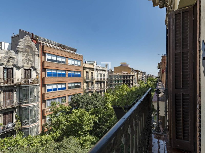 Foto 529c8fcb-320c-4284-b16d-7f0b19f1d9e7. Pis amb calefacció a Dreta de l´Eixample Barcelona