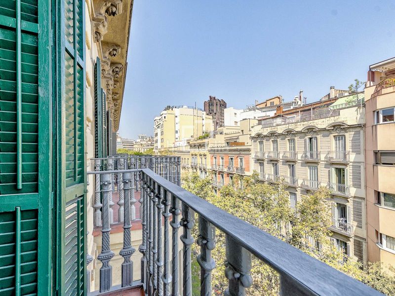 Foto b5637e7d-ac6b-4f46-a031-521f4e4567b6. Pis a Dreta de l´Eixample Barcelona
