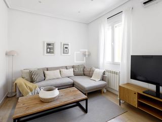 Lloguer Pis a Lista. Piso excelentes de 2 dormitorios en alquiler en lista, madrid