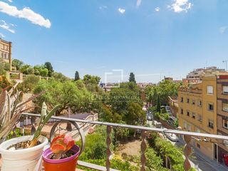 Flat in La Salut. Gran oportunidad junto al parque güell inversión con alquiler ha
