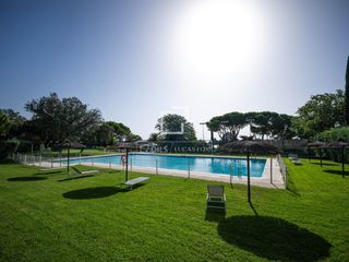 Lloguer Xalet a Urbanización La Moraleja. Chalet pareado reformado con jardín privado en exclusiva urbaniz