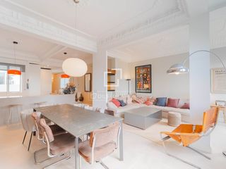 Appartement à Gran Via. Piso excelentes de 5 dormitorios en venta en gran vía, valencia