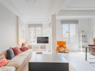 Pis a Gran Via. Piso excelentes de 5 dormitorios en venta en gran vía, valencia
