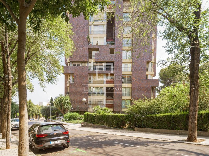 Foto 16bff531-b171-4f33-a371-4bfb20a7bcbe. Pis amb aparcament piscina a Pedralbes Barcelona