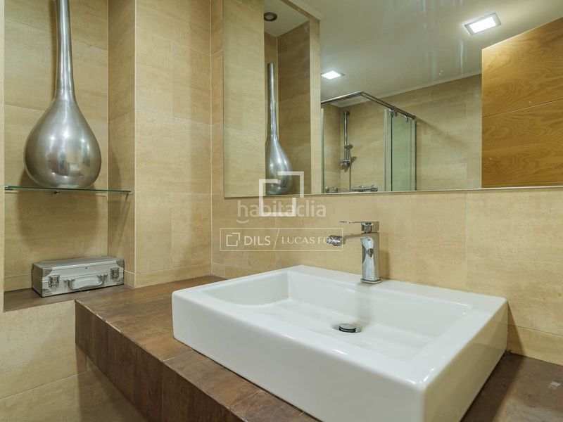 Foto ed6a285c-1b8a-4b20-bbbd-8f1a024a1baa. Pis amb aparcament piscina a Pedralbes Barcelona