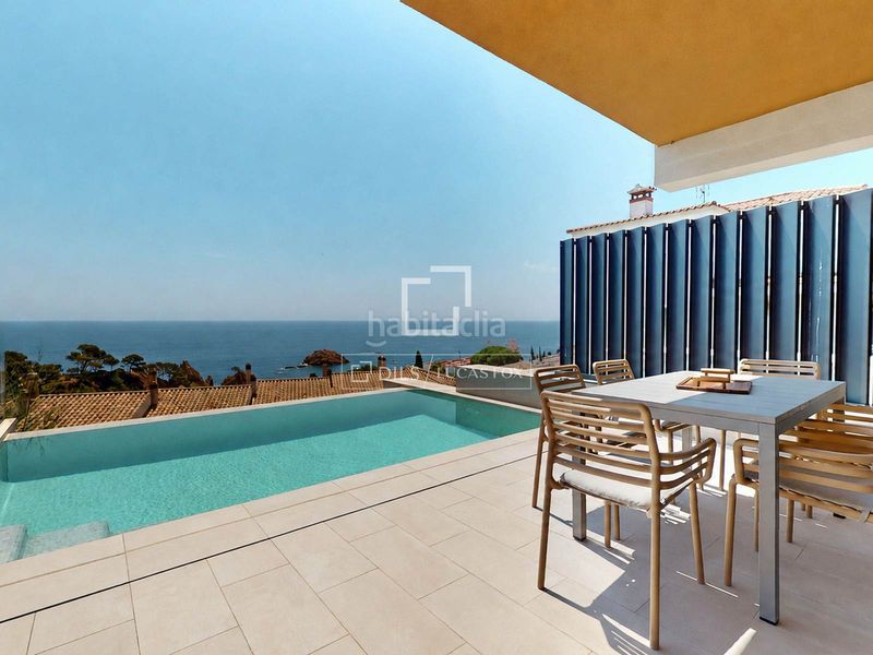 Foto 1a0a686a-ba11-4127-8595-96d3cdb95d9f. Chalet casa a estrenar con cuatro dormitorios, piscina privada y jardín a pocos minutos de la playa de mar menuda, en Tossa de Mar