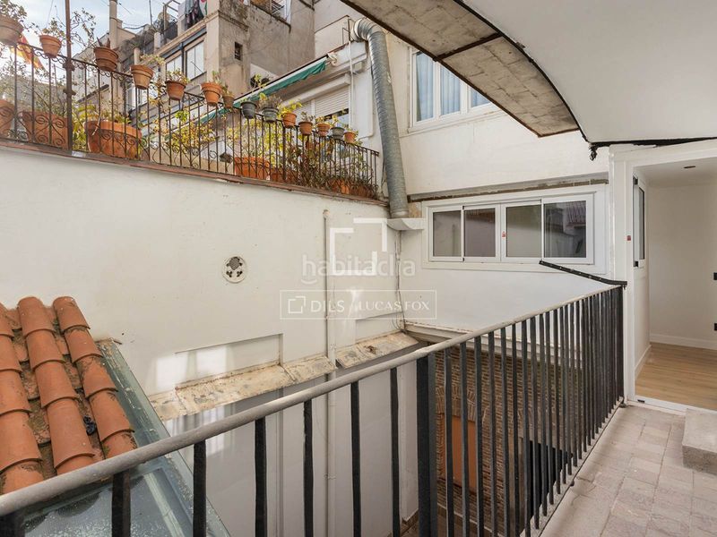 Foto ce8f8f21-f0f7-4bb0-94ec-b21d2029b9f4. Pis a Gòtic Barcelona