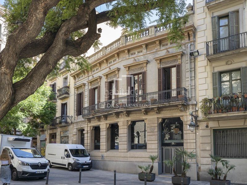 Foto 09fe6f31-7956-47f8-9c05-2545160934ef. Piso  excelentes de 5 dormitorios con 121m terraza en venta en el born, en Barcelona